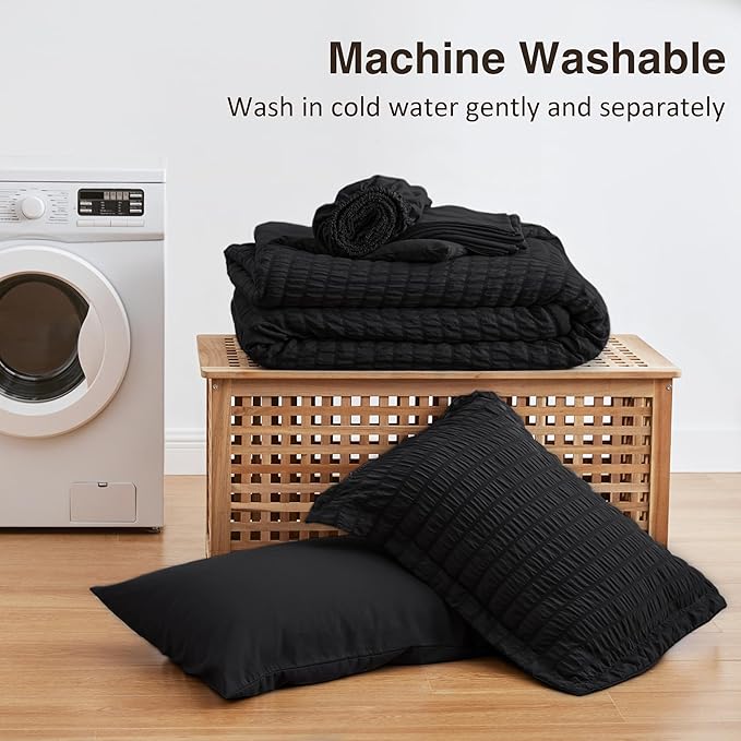 Machine‑washable, easy care